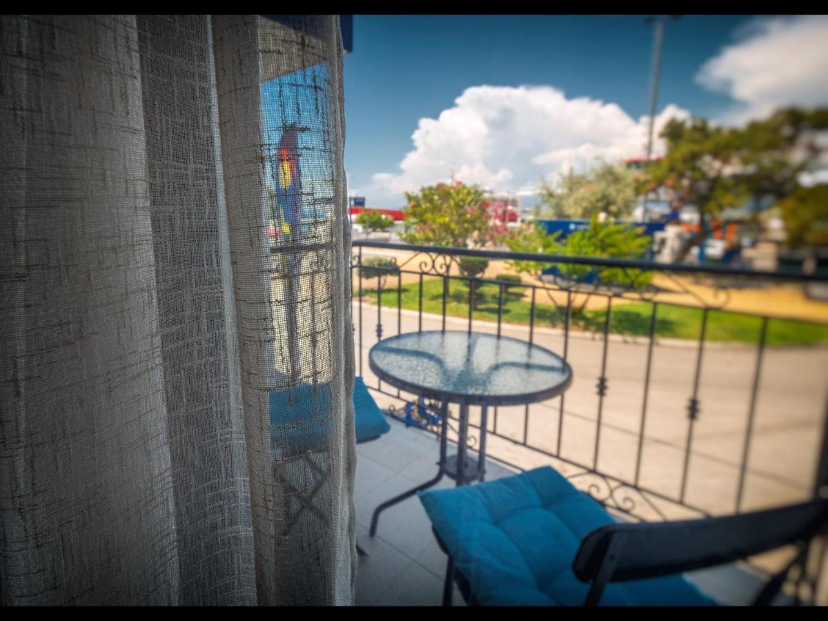 Dreamstone Residence Ormos Prinou  ภายนอก รูปภาพ