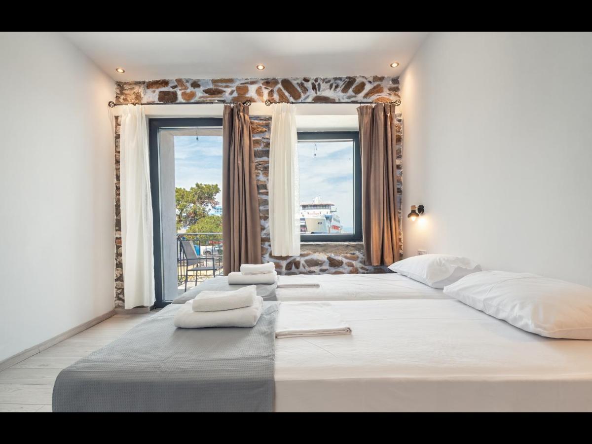 Dreamstone Residence Ormos Prinou  ภายนอก รูปภาพ
